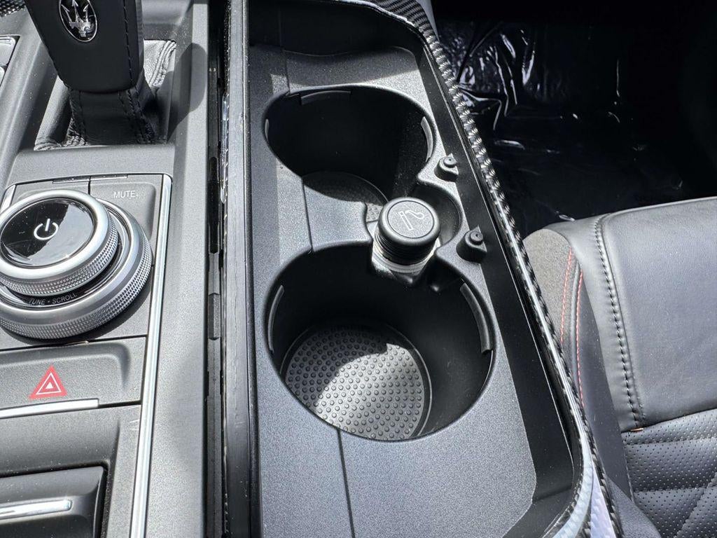 2022 Maserati Levante Trofeo