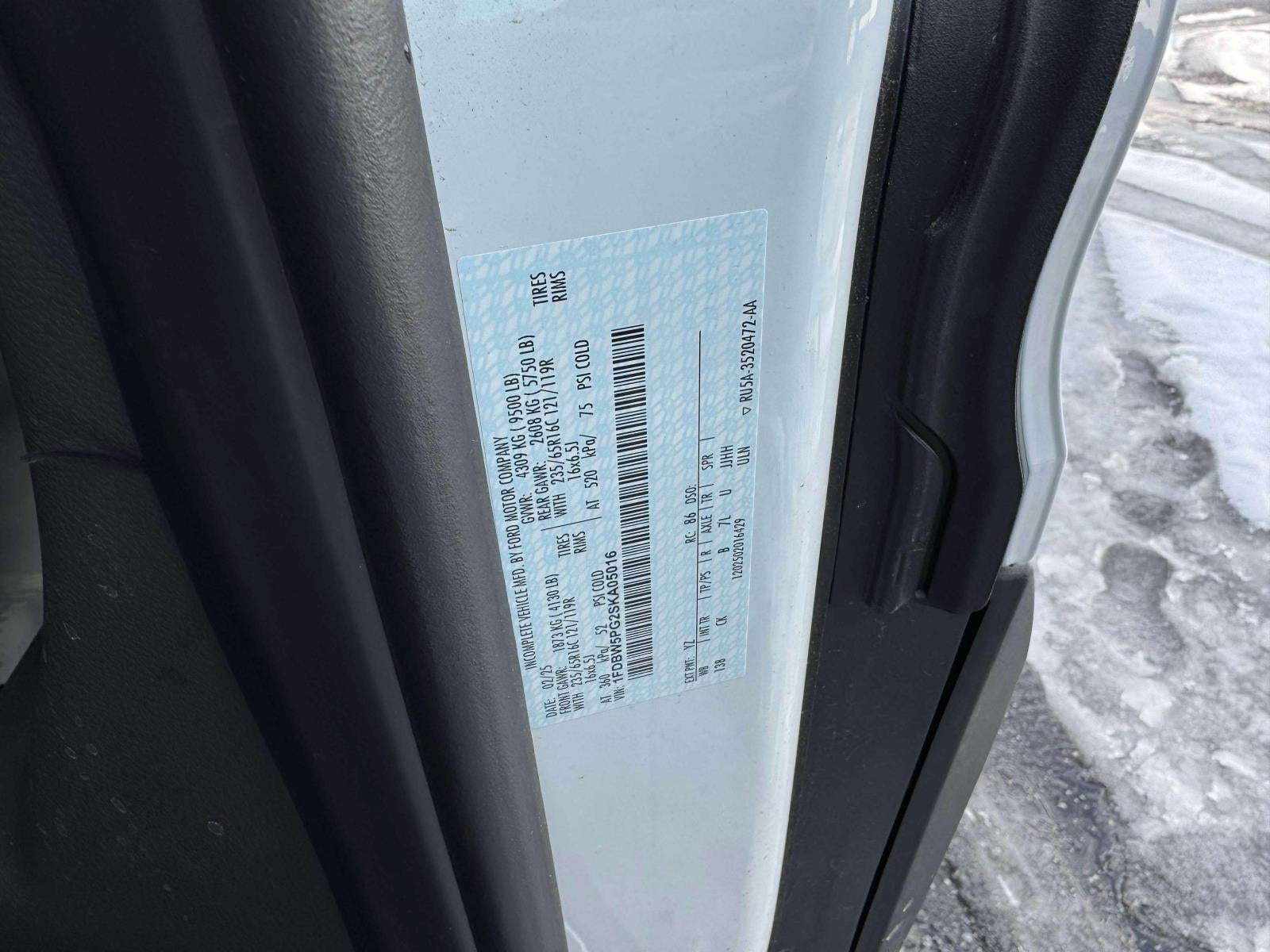 2025 Ford Transit-350 Base