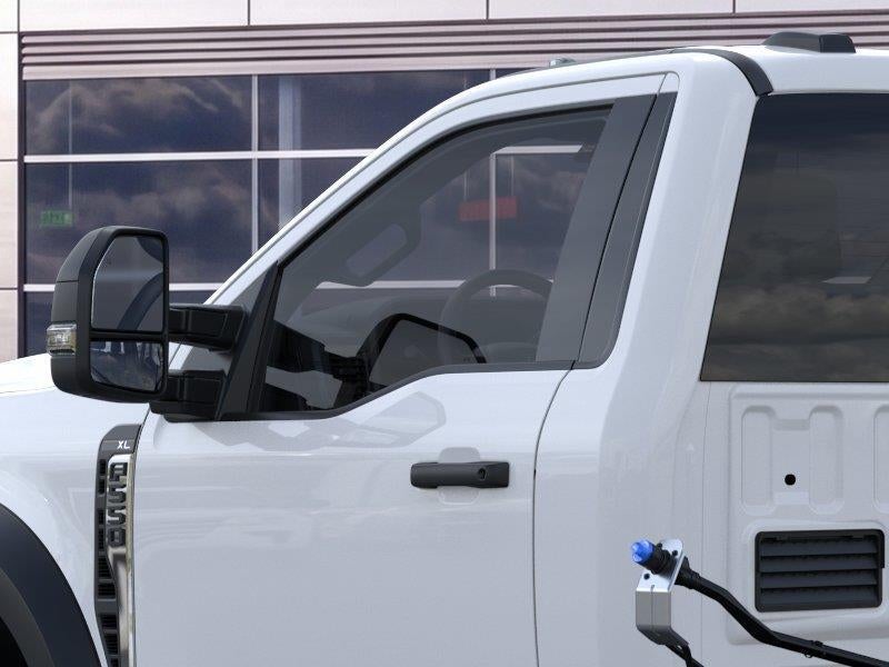 2026 Ford F-550Sd XL