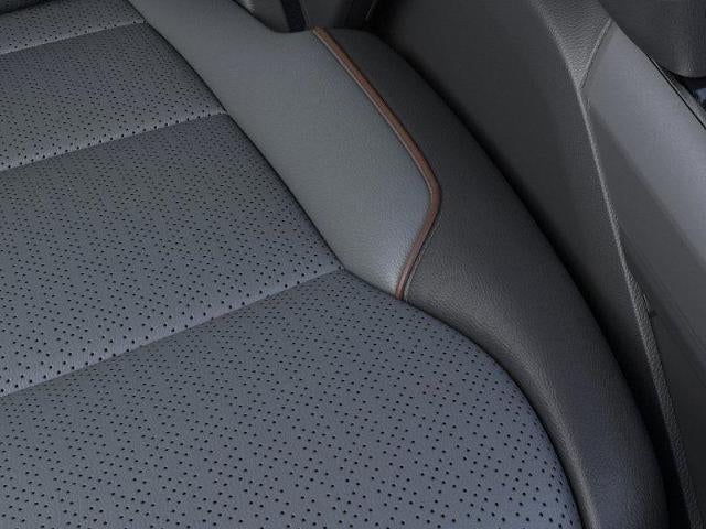 2025 Ford F-150 Lightning Lariat®