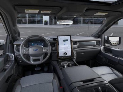 2025 Ford F-150 Lightning Lariat®